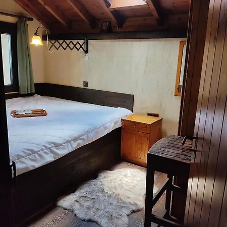 Dimitra's * إلاتوشوري