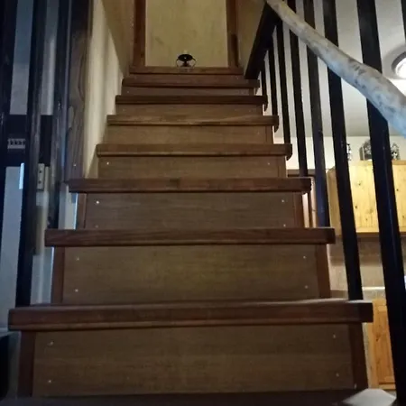 Dimitra's * إلاتوشوري